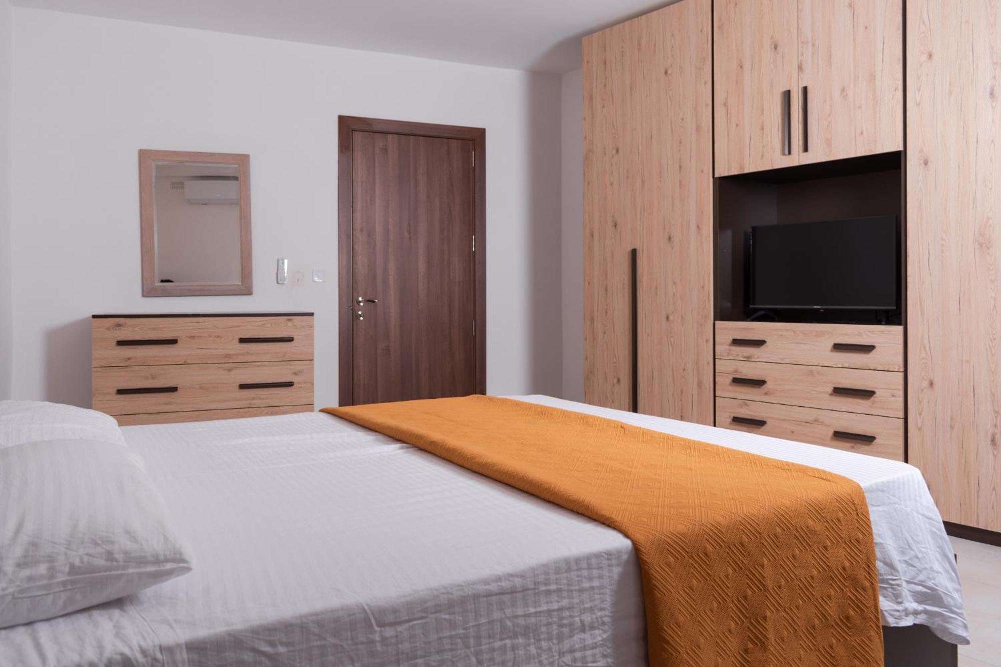 Azure Four Apartment Zurrieq ภายนอก รูปภาพ